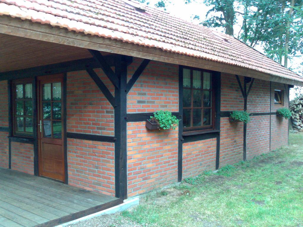 尤尔森Ferienhaus Am Waldchen别墅 外观 照片