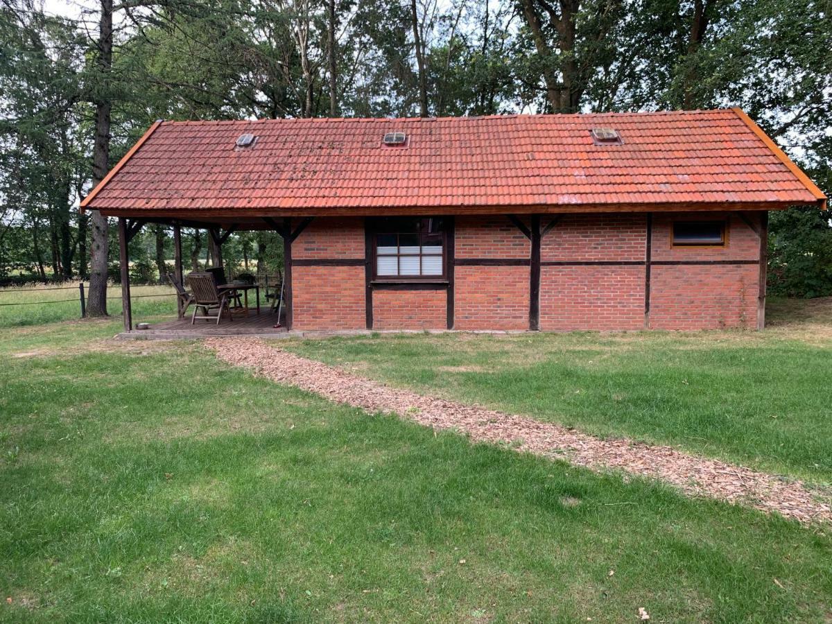 尤尔森Ferienhaus Am Waldchen别墅 外观 照片